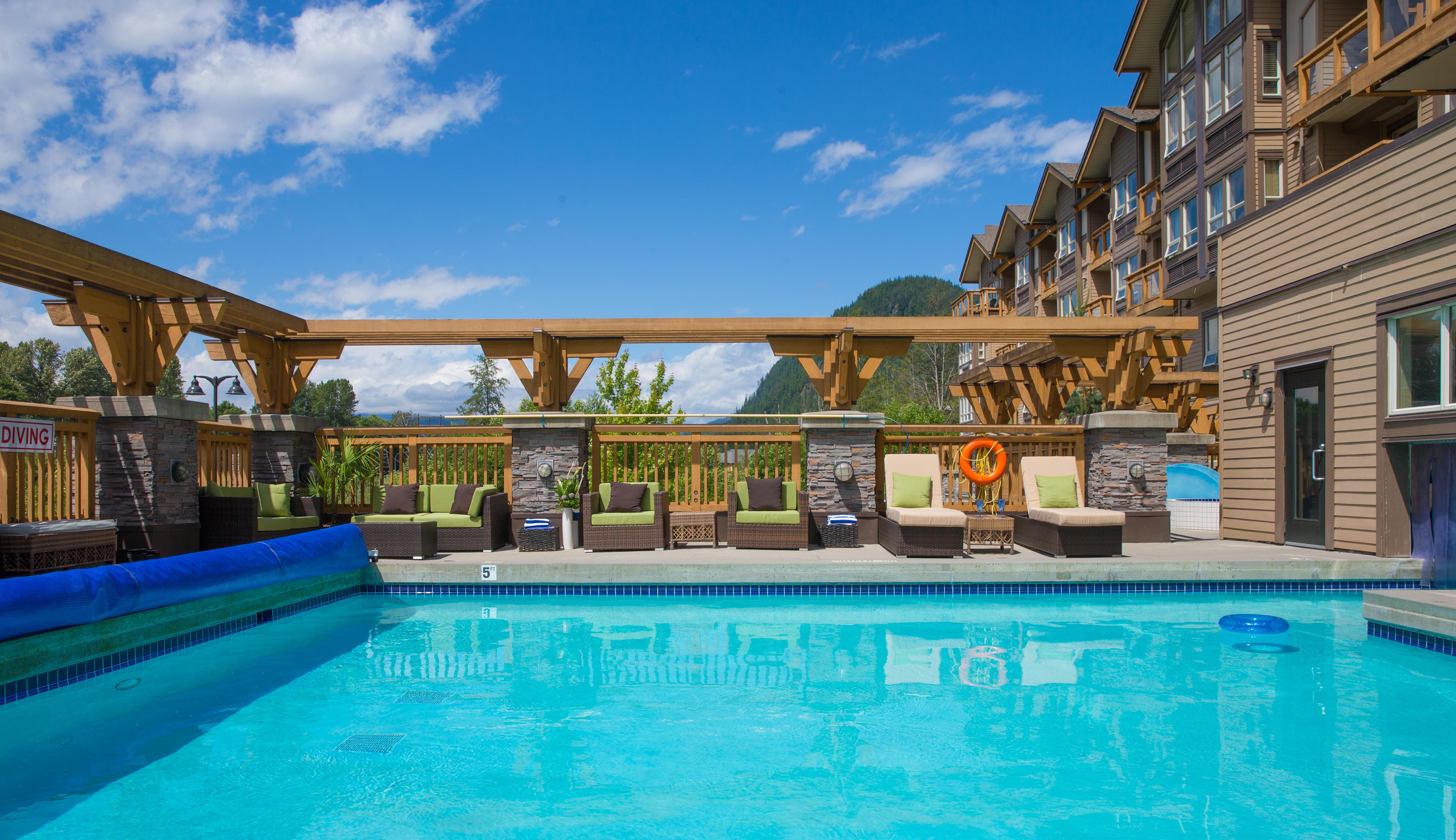 Executive Suites Hotel And Resort, Squamish Exteriér fotografie